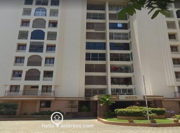 Apartment complex frontage