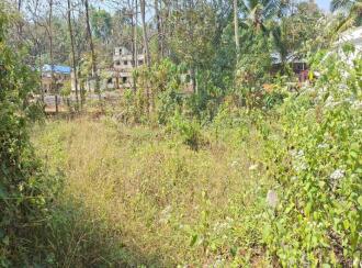 Residential Land for Sale in Pathanamthitta, Thiruvalla, Eraviperoor, From Puramattom Junction, first plot on the left side - North to Puthusserry - Kalloopara Rd