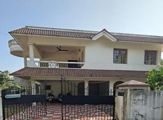 Residential House Villa for Sale in Ernakulam, Aluva, Aluva, Chembakassery kadavu road
