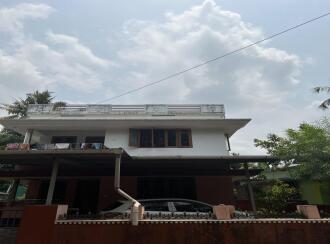 Residential House Villa for Sale in Thrissur, Chalakudy, Muringur