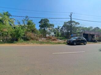 Residential Land for Sale in Alleppey, Alappuzha, Kalarcode, Near Reliance Mall Alappuzha, Paravur, Punnapra, Alappuzha
