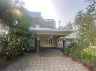 Residential House Villa for Sale in Ernakulam, Pallikkara, Pazhamthottam, prathibha road