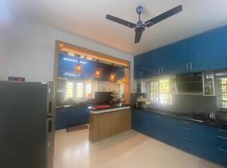 Residential House Villa for Sale in Ernakulam, Pallikkara, Pazhamthottam, prathibha road
