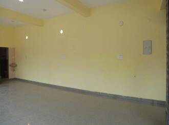 Commercial Building for Sale in Trivandrum, Thiruvananthapuram, Kilippalam, Therakam junction near