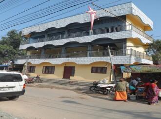 Commercial Building for Sale in Trivandrum, Thiruvananthapuram, Kilippalam, Therakam junction near