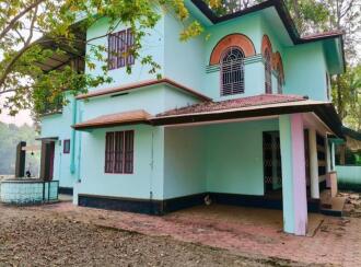 Residential House Villa for Sale in Pathanamthitta, Thiruvalla, Eraviperoor, 600 Meter from Kozhimala Post Office, Eraviperoor, Pathanamthitta