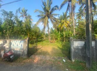 Residential Land for Sale in Ernakulam, Paravur, Chendamangalam, Kizhakkumpuram near kottatal