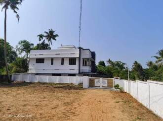 Residential House Villa for Sale in Ernakulam, Paravur, North Paravur , Thathappilly