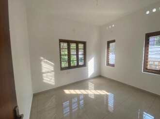 Residential House Villa for Sale in Ernakulam, Muvattupuzha, Mekkadambu, 500 Mtrs from Kolencherry - Muvatupuzha