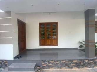 Residential House Villa for Sale in Ernakulam, Muvattupuzha, Mekkadambu, 500 Mtrs from Kolencherry - Muvatupuzha