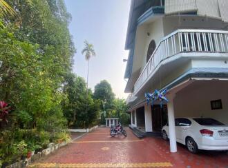 Residential House Villa for Sale in Ernakulam, Angamaly, Moozhikkulam, Elavoor road