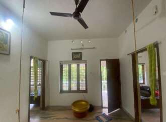 Residential House Villa for Sale in Ernakulam, Angamaly, Moozhikkulam, Elavoor road