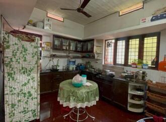 Residential House Villa for Sale in Thrissur, Irinjalakuda, Konathukunnu, Kodakyaparambu shiva temple