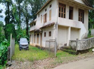 Commercial Building for Sale in Kottayam, Kanjirapally, Kanjirapally, Kariplavu, Mannarkkayam-Pattimattom Road side