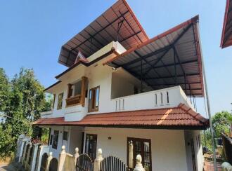 Residential House Villa for Sale in Kottayam, Kottayam town, Vadavathoor, Near ESI Hospital