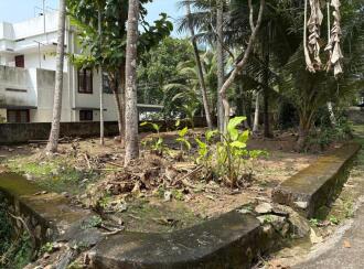 Residential Land for Sale in Trivandrum, Thiruvananthapuram, Mukolakkal, Kavuvila Lane
