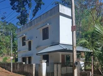 Residential House Villa for Sale in Kottayam, Kottayam town, Puthuppally, Thottackad hospital Junction