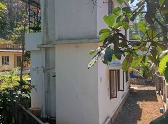Residential House Villa for Sale in Kottayam, Kottayam town, Puthuppally, Thottackad hospital Junction