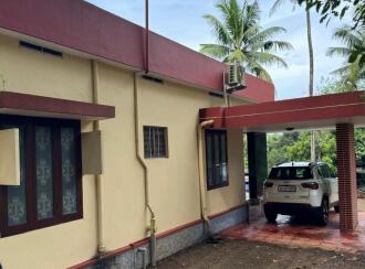 Residential House Villa for Sale in Pathanamthitta, Thiruvalla, Pullad, Near Koipuram Police station