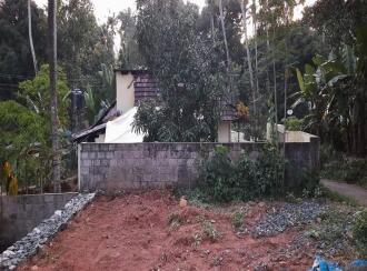 Residential Land for Sale in Thrissur, Mala, Malapallippuram, Near KSRTC bus stand