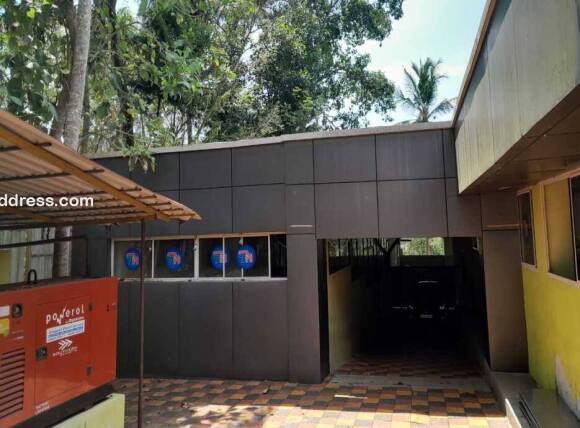 Commercial Building for Sale