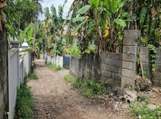 Residential Land for Sale in Trivandrum, Thiruvananthapuram, Mukolakkal, near mukkola st thomas school