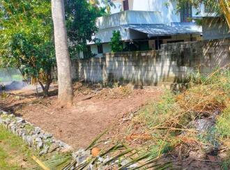 Residential Land for Sale in Trivandrum, Kazhakoottam, Menamkulam, Chittattumukku