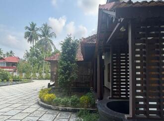 Residential House Villa for Sale in Alleppey, Kayamkulam, Kayamkulam town, Randamkutty , Valanjanadakkavu