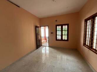 Residential House Villa for Sale in Ernakulam, Tripunithura, Eroor, Puthiya Road