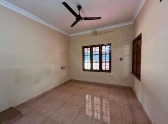 Residential House Villa for Sale in Ernakulam, Tripunithura, Eroor, Puthiya Road