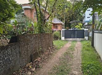 Residential Land for Sale in Ernakulam, Kakkanad, Thevakkal, Thevakkal-Thengod road