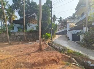 Residential Land for Sale in Trivandrum, Sreekariyam, Sreekariyam, Gandhipuram Chilambil Lane