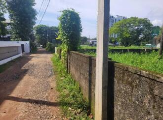 Residential Land for Sale in Ernakulam, Kadavanthra, Kadavanthra, Amalabhavan road