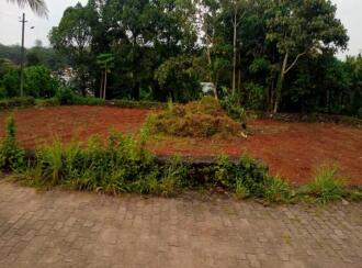 Residential Land for Sale in Ernakulam, Kakkanad, Pukkattupady, near Bhavapadi Bus stop
