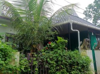 Residential House Villa for Sale in Thrissur, Irinjalakuda, Irinjalakuda, porathusseri