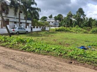 Residential Land for Sale in Pathanamthitta, Thiruvalla, Kumbanad, near OEM Residential High School