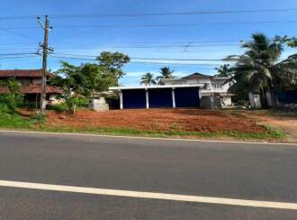 Commercial Building for Rent in Palakkad, Trithala, Pattithara, Aloor kayattam