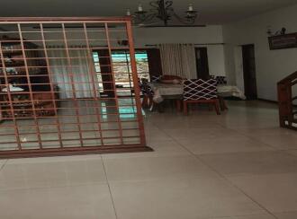 Residential House Villa for Sale in Kottayam, Kottayam town, Kalathipady, Near to Pallikoodam school , Kottayam