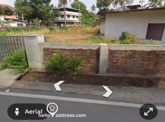 30 cent land including a house for lease