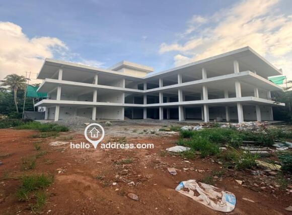 Commercial road front property in Kattungachira, Irinjalakuda