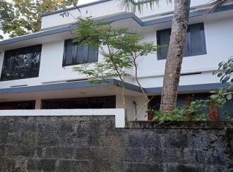 Residential House Villa for Sale in Trivandrum, Thiruvananthapuram, Peyad, near market junction