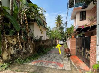 Residential Land for Sale in Alleppey, Alappuzha, Alappuzha, Gujarathi Street