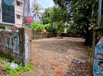 Commercial Land for Sale in Ernakulam, Ernakulam town, Perumanoor, Pandit Karuppan Road