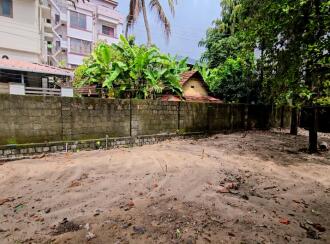 Commercial Land for Sale in Ernakulam, Ernakulam town, Perumanoor, Pandit Karuppan Road