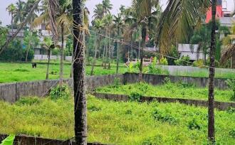Residential Land for Sale in Ernakulam, Aluva, West kadungalloor, Vrindawan Bus Stop