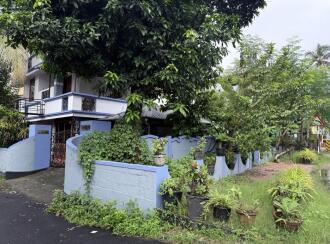 Residential House Villa for Sale in Thrissur, Thrissur, Chettupuzha, Next to JK Cycles