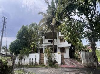 Residential House Villa for Sale in Ernakulam, Ernakulam town, Chittoor, Divine Nagar