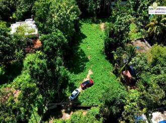 Residential Land for Sale in Ernakulam, Mulanthuruthy, Amballur, near St. Mary's Shrine.