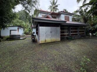 Residential House Villa for Sale in Pathanamthitta, Kozhencherry, Kozhencherry east, SNDP Road