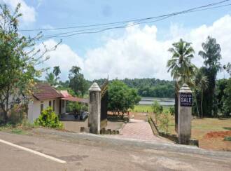 Residential Land for Sale in Kottayam, Kottayam town, Moolavattom